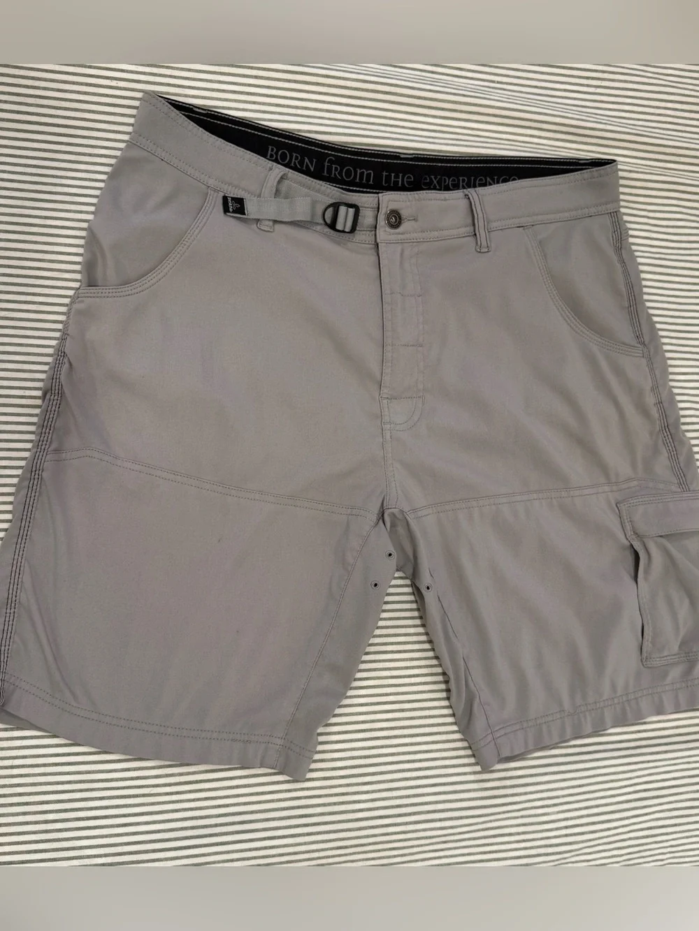 prAna | Stretch Zion Cargo Hiking Shorts Grey | 36W x 10L | Style M3ST10117